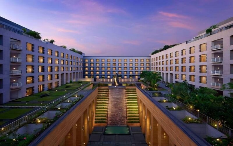Grand-Hyatt-Mumbai-Hotel-and-Residences-banner
