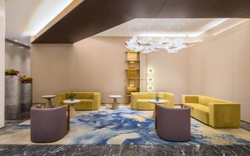 Howard-Johnson-Paragon-Hotel-banner